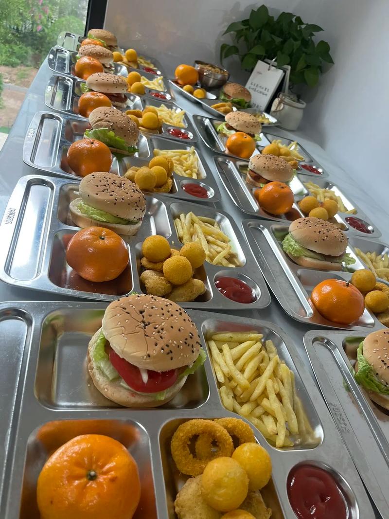 现代食堂承包模式：让企业更聚焦核心业务